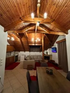 Σοφίτα στο χωριό - Mirísi