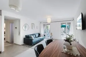 Elegant Olivo Suite with Terrace in Vico Morcote - Morcote