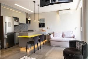 66m 710ft limpeza diária 2 vagas de carro