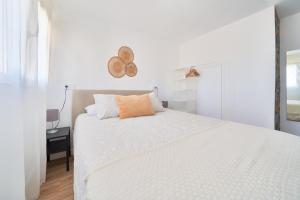 SyL El Palo Sun Beach Parking