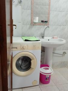 Beautiful Spacious 2 Bedrooms House