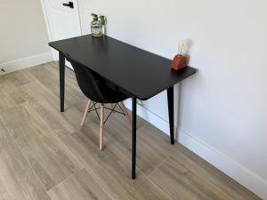 Naples Getaway by Beaches & Pickleball Courts