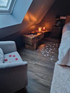 Chalets Chalet industriel avec filet et spa : photos des chambres