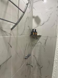 Departamento de 1 dormitorio a metros del Monumento Nacional a la Bandera con cochera opcional