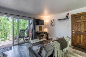 Studio Purgatory Townhome 110 - The Copper Bungalow - Durango CO