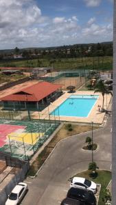 Piscina, Campo, Quadra poliesportiva e Salão festa