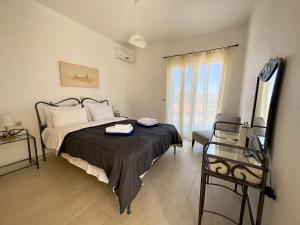 Aegean View Villa, 2-min Drive to Almyrida Beach