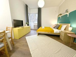 Aurora Abode - Top Center 1 BDR Fast Wi-fi