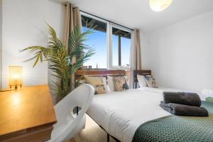 Asian Suite- Balcony - Nexflix and FREEPark