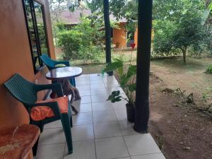 Cabinas Corcovado Green Parrot, Los Planes Drake