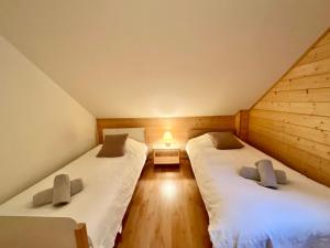 Chalets Le Chalet du Bonheur, authentique en pleine nature : photos des chambres