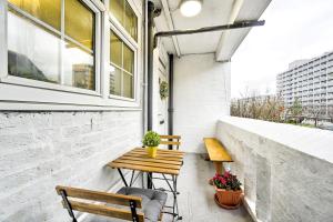 COSY 3BD LONDON ACCOM SLEEPs 6