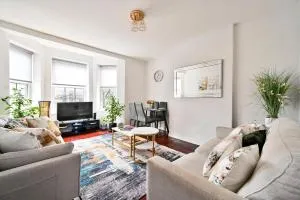 COSY 3BD LONDON ACCOM SLEEPs 6 - Brixton