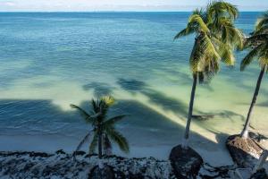 Beachfront con magnífica vista