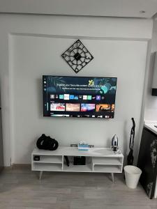 Modern Shared Studio in Heart of Zamalek - Males only