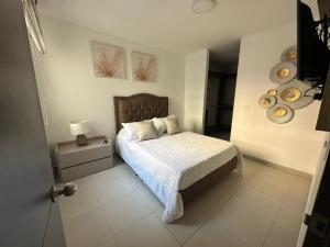 apartamento amoblado en la clinica internacional,ALQUILER RENTA HOUSE