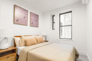 Comfortable 2BR 1BA Apartment in Greenwich Village Steps from Washington Square Park