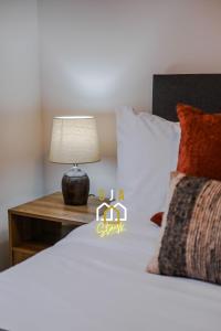 Merkland Stay - SJA Stays - Modern 2 Bed Apartment