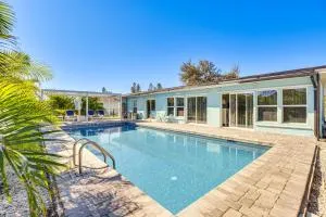 Spacious Bradenton Home with Pool about 5 Mi to Beaches - Palma Sola Park