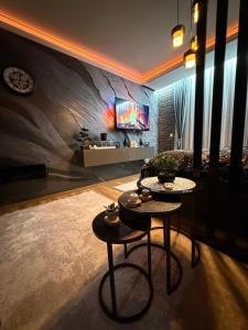 Black Elegant & Spa Kop