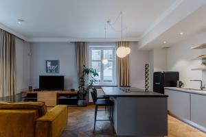 Warsaw Concierge Gagarina Garden