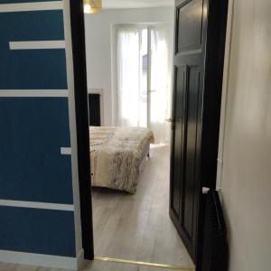Appartements Appartement verdoyant au bord du lac Leman entre Evian et Thonon dans une Villa : photos des chambres