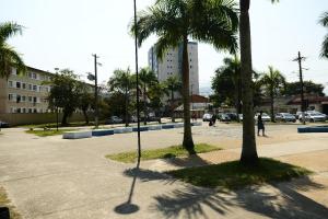 APARTAMENTO a 3 minutos a pé da praia PRAINHA - CARAGUATATUBA