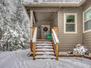 Leilani Cottage -Meredith Lodging - Faubion