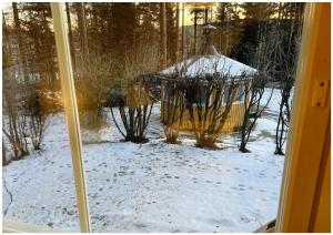 Viihtyisä saunallinen kaksio lähellä Santa Claus Villagea ja Napapiiriä