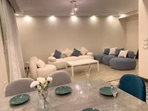 Apartment inside Westown Beverly Hills Compound, Sheikh Zayed رقم هاتف صفر صفر اتنين صفر واحد واحد صفر اتنين اربعه ثلاثه صفر 222 - 十月六日城