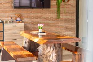 R3市区近海热带园林风格800m到海边的大泳池别墅