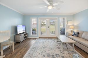 Grand Caribbean West Unit 103W By Pkrm