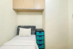 Luxury 2BR at Apartment Woodland Park Residence By Travelio