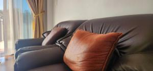 Sisters Real Escapes - Entire Villa