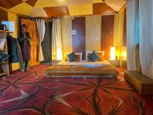 Apple Valley Homestay - Sainj