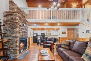 Sugar Bear Mountain﻿ Cabin