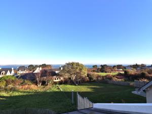 Maisons de vacances Maison neuve spacieuse a Groix, proche du Bourg - FR-1-813-4 : photos des chambres