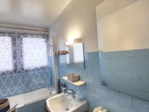 Grand appartement entre pistes à La Chapelle dAbondance avec balcon et parking - FR-1-692-108
