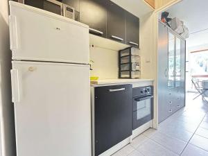 Studio 4 pers à proximité des pistes avec WIFI et parking - FR-1-525-292