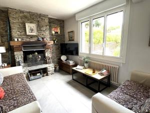 Maison familiale proche plage Groix, jardin et garage - FR-1-813-6