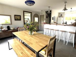 Maison familiale proche plage Groix, jardin et garage - FR-1-813-6