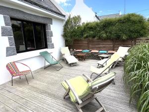 Maisons de vacances Maison familiale proche plage Groix, jardin et garage - FR-1-813-6 : photos des chambres