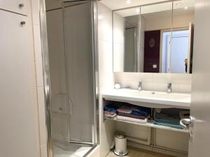 La Grande Motte: Appart 2 pers, Clim, Parking - FR-1-790-33