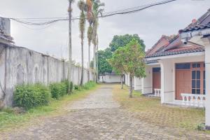 RedDoorz at Hotel Padjajaran Tasikmalaya
