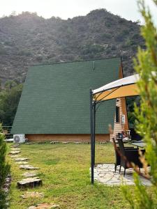 Cozy Glamping Cabin for Couples and Families