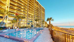 Newly Renovated Commodore 2BD Beachfront Condo! Stunning Views by Dolce Vita Getaways!