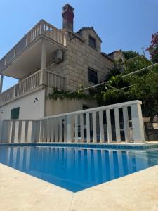 Apartments Villa Suzana Including Private Pool