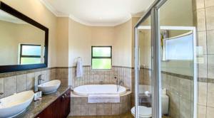 Spacious Umhlanga apartment