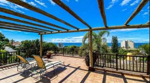 Spacious Umhlanga apartment