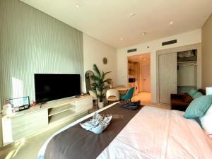 Studio Apartment in Seven Palm with Beach Access